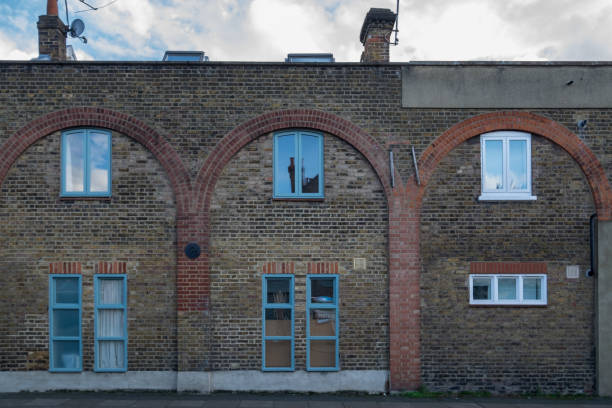 istock London houses on a sunny day 669371576