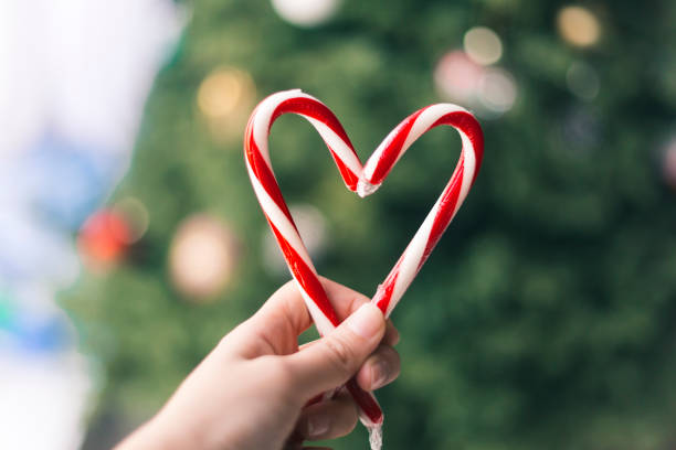 istock Candy canes in the shape of heart 669459228
