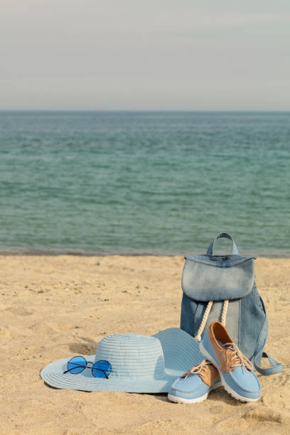 istock Blurry photo - sea concept. Relax on the beach. 669485246