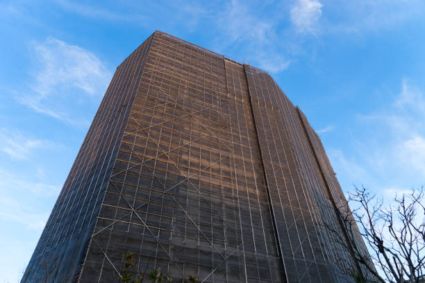 istock Image of Japanese tower condominium under repair work 4 669516966