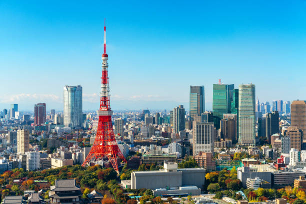 tour de tokyo, japon - tokyo city skyline et paysage urbain - tokyo prefecture tokyo tower night skyline photos et images de collection