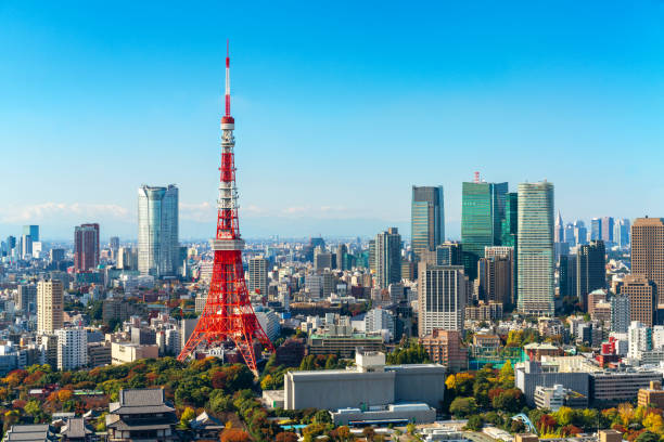 torre de tóquio, japão - tokyo city skyline e cityscape - tokyo prefecture skyline japan panoramic - fotografias e filmes do acervo