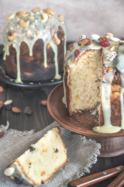 istock Homemade panettone 669554604
