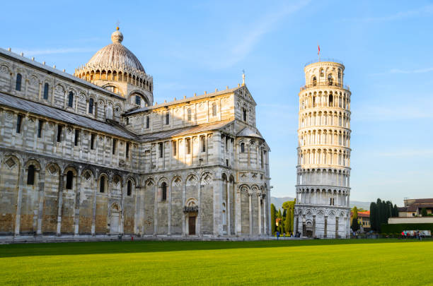 istock Leaning Tower of Pisa at sunset 669645556