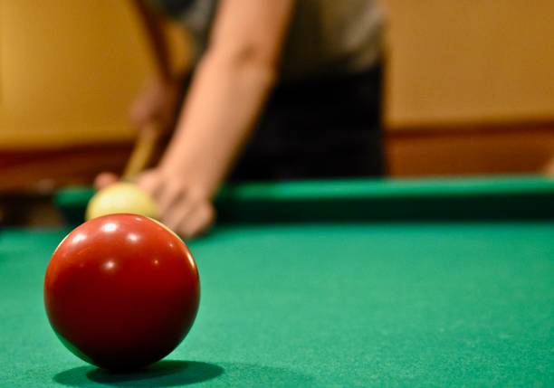 istock Shooting for the Red Ball 669712942