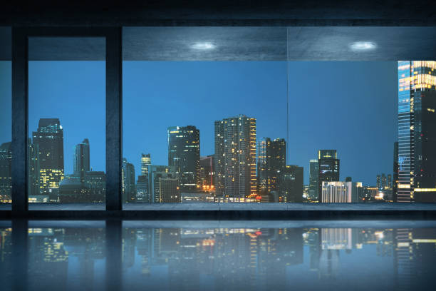 istock Empty office room with view of the city 669792920