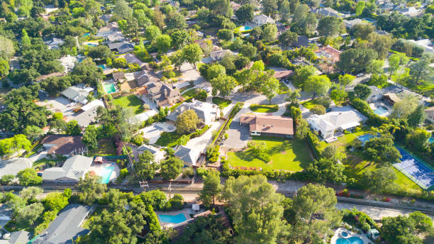 istock Aerial of Homes 669804482