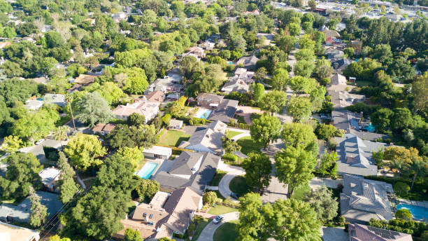 istock Aerial of Homes 669804484