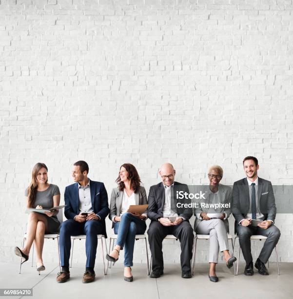 Foto de Conceito De Negócio Pessoas Reunião Corporativa Digital Dispositivo Conexão e mais fotos de stock de Grupo Multiétnico