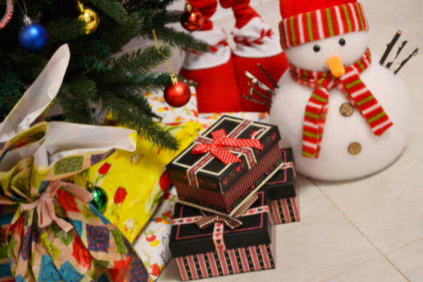 istock presents of the new year 669891528