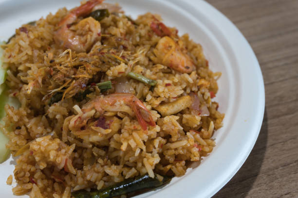 istock Thai food Fried Rice With Shrimp spicy 669900050
