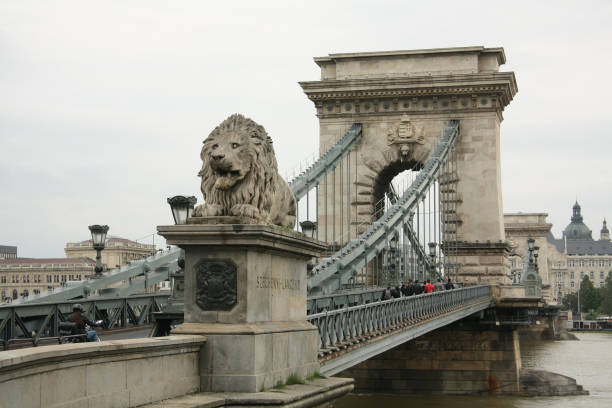 istock Chain Bridge in Budapest, Hungary 669911674