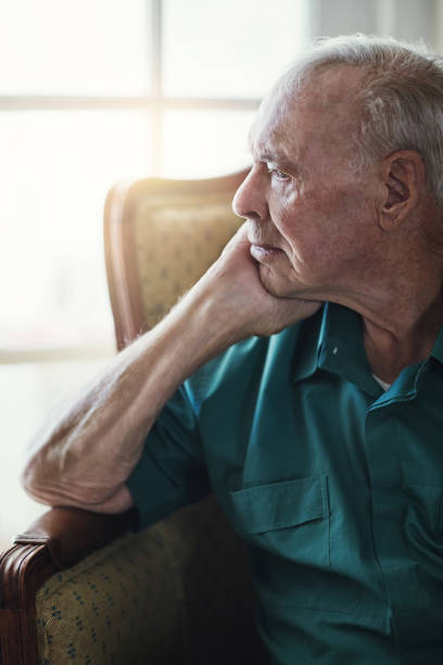 istock As time goes by… he appears so lonely 669938166