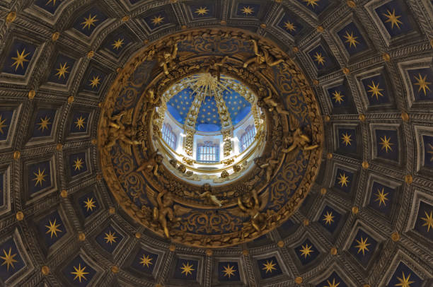 istock Dome of the Duomo - Siena 669940696