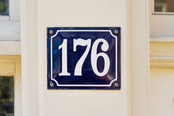 numero 176 - house numbering foto e immagini stock