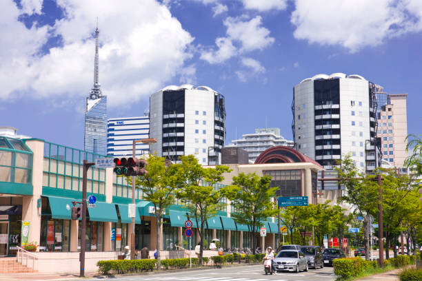 istock 100 Road Street 669958316