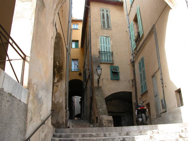 istock House facades / city views in Menton 670069830