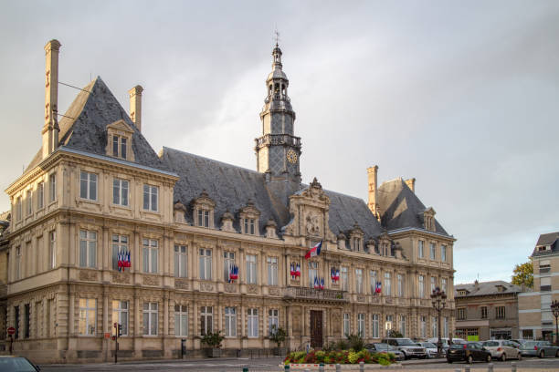 istock Architecture in France 670103060
