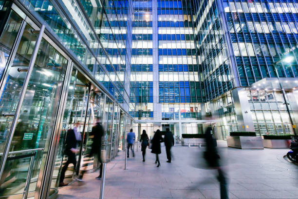 istock London office building skyscraper, working & meeting 670203154