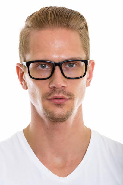 istock Face of young handsome man wearing eyeglasses 670255236