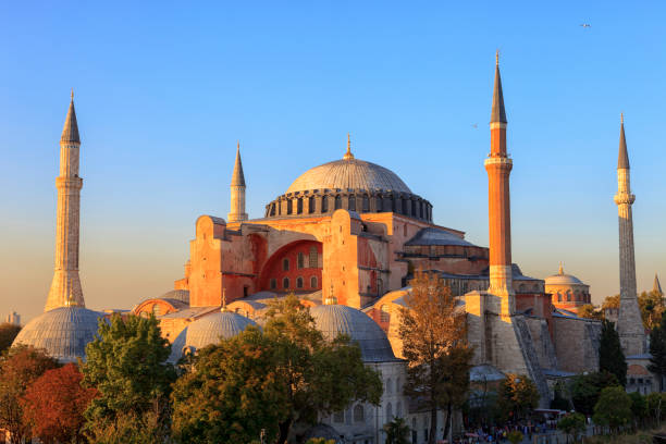 hagia sophia - national landmark international landmark cityscape tower - fotografias e filmes do acervo