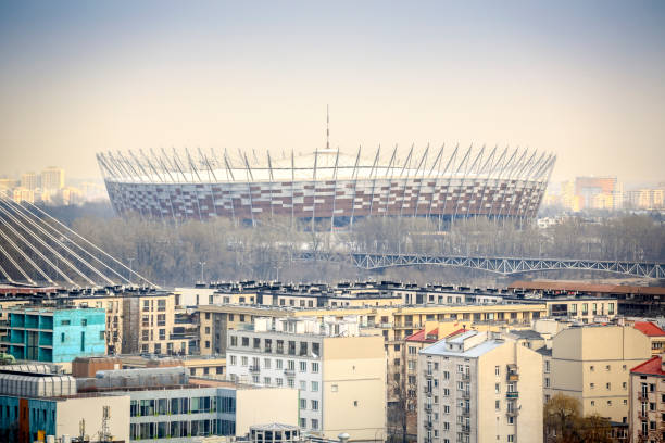 varsovie avec le stade national, pologne - building block photos et images de collection