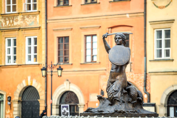 istock Mermaid statue in Warsaw, Poland 670422094