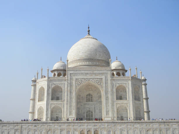 istock Taj Mahal mausoleum perspective 670457634