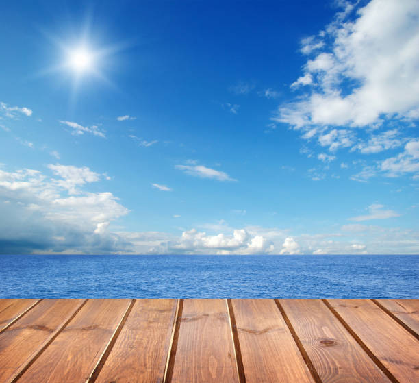 istock sea and wooden platform 670509304