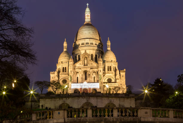 istock Basilica Sacre Coeur in Montmartre in Paris 670525086