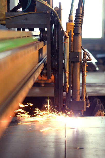 istock Laser machine in the factory at work 670553998