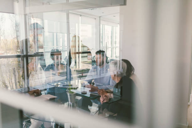 istock Business people on meeting 670560596