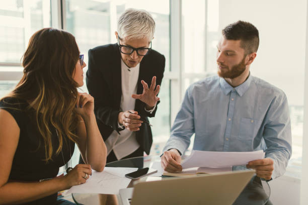 istock Business people working in the office 670577184