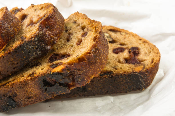 istock Slices of malt bread handmade 670597784