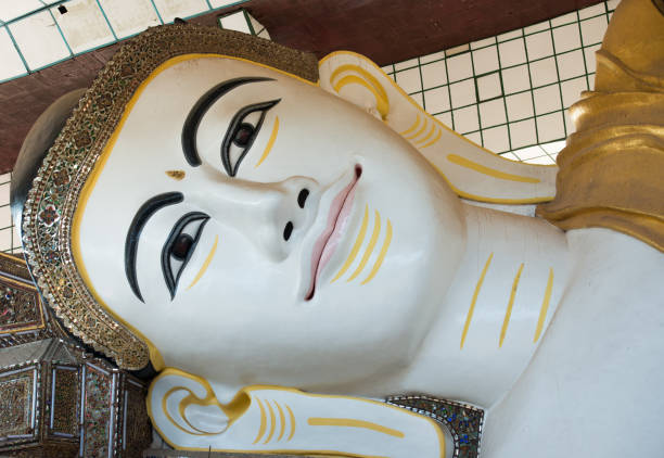 istock The Giant Reclining Buddha, Yangon, Myanmar 670681822