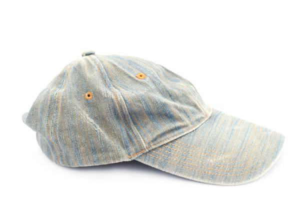 istock Sports cap on white background 670692772