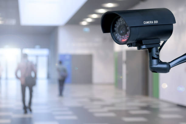 kamera bezpieczeństwa w korporacji - school alarm zdjęcia i obrazy z banku zdjęć