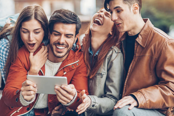 istock Having the best time sharing with my friends 670741310