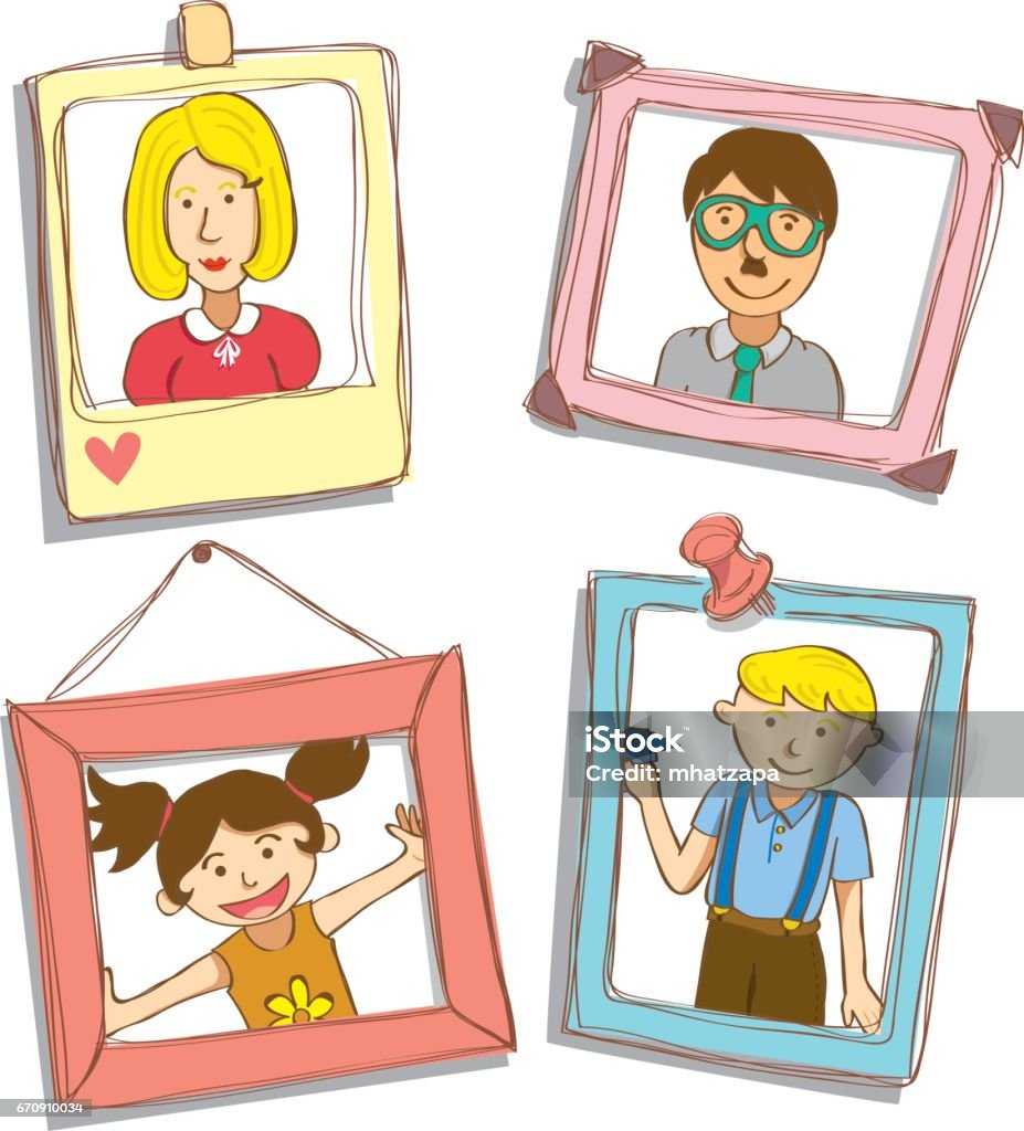 Cartoon Family Photo On Frame Stock Illustration - Download Image Now -  Photograph, Child, Frame - Border - iStock
