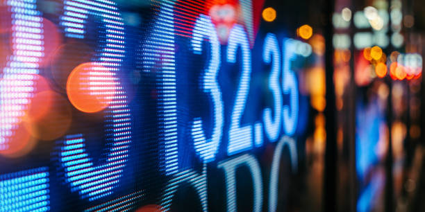 istock Display stock market numbers 670949876
