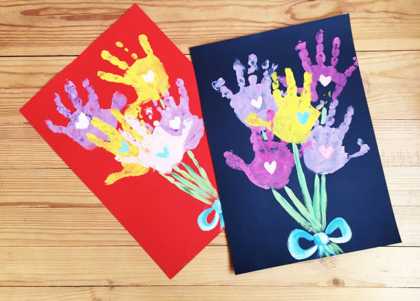 istock Handprint Flowers Bouquet Spring Toddler Craft 670970846