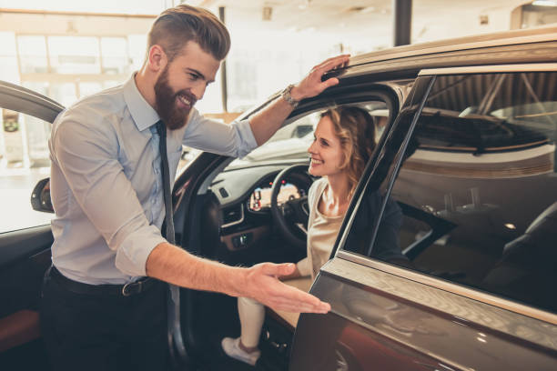 istock Visiting car dealership 671022264