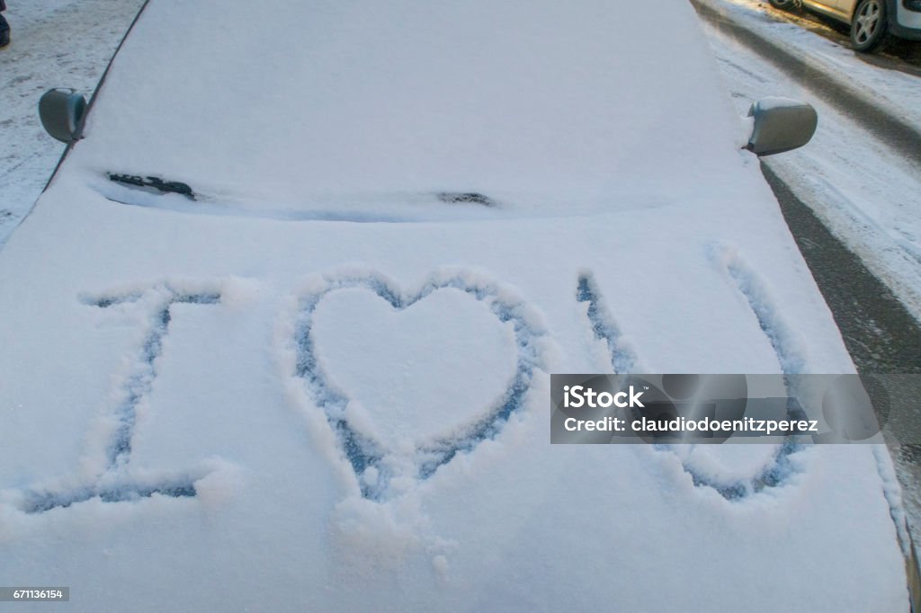 Je t'aime écrit dans la neige - Photo de Allemagne libre de droits