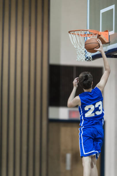 istock Boys high school basketball team: 671176558