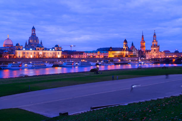 istock Embankment of Dresden, Germany 671199506