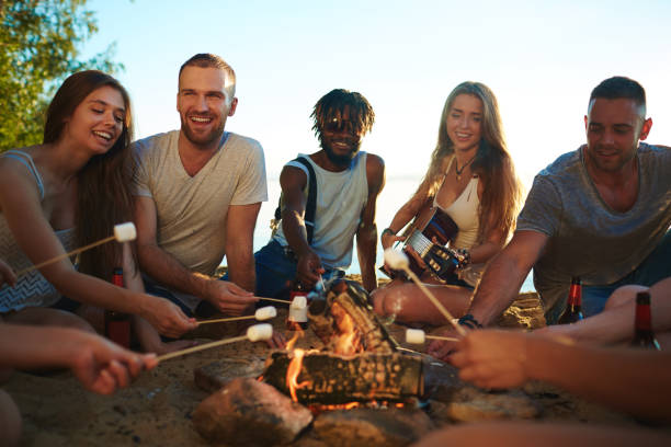 istock Gathering of campers 671204362