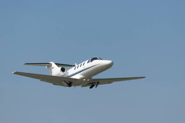 istock Business Jet directly after takeoff 671228704