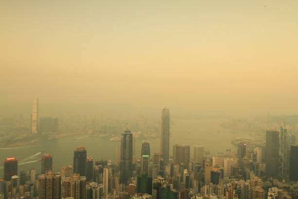 istock hk financial district obscured by air pollution 671356694