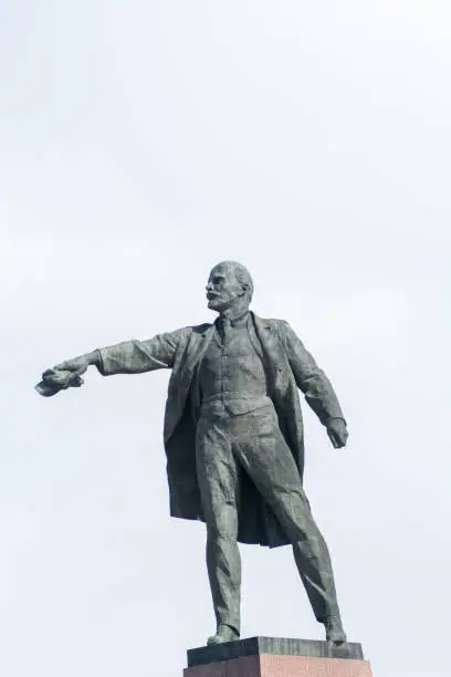 lenin statue monument soviet square vladimir russia