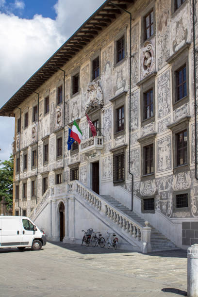 istock Piazza dei Cavalieri (Palazzo della Carovana), Pisa, Italy 671395070